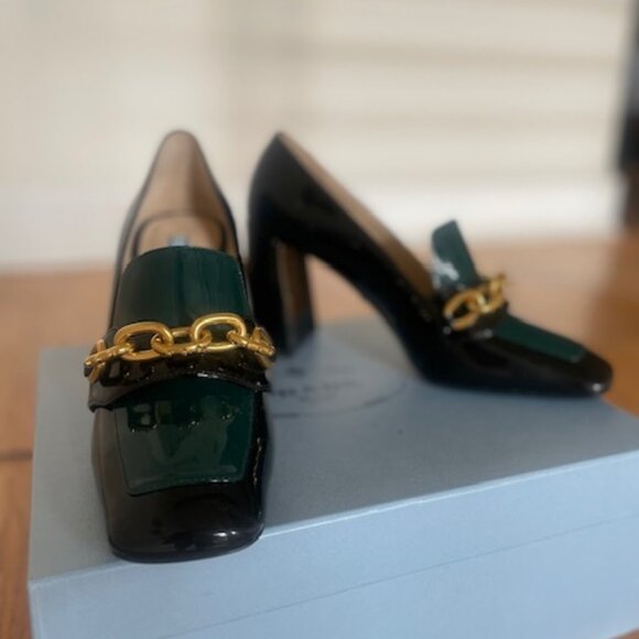 $890 PRADA Gold Chain Statement Loafer Pump New w/Box -  S 8,5/9 IT - Picture 13 of 16